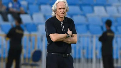 Jorge Jesus'un Al-Hilal'i ligin bitimine 3 hafta kala şampiyonluğunu ilan etti