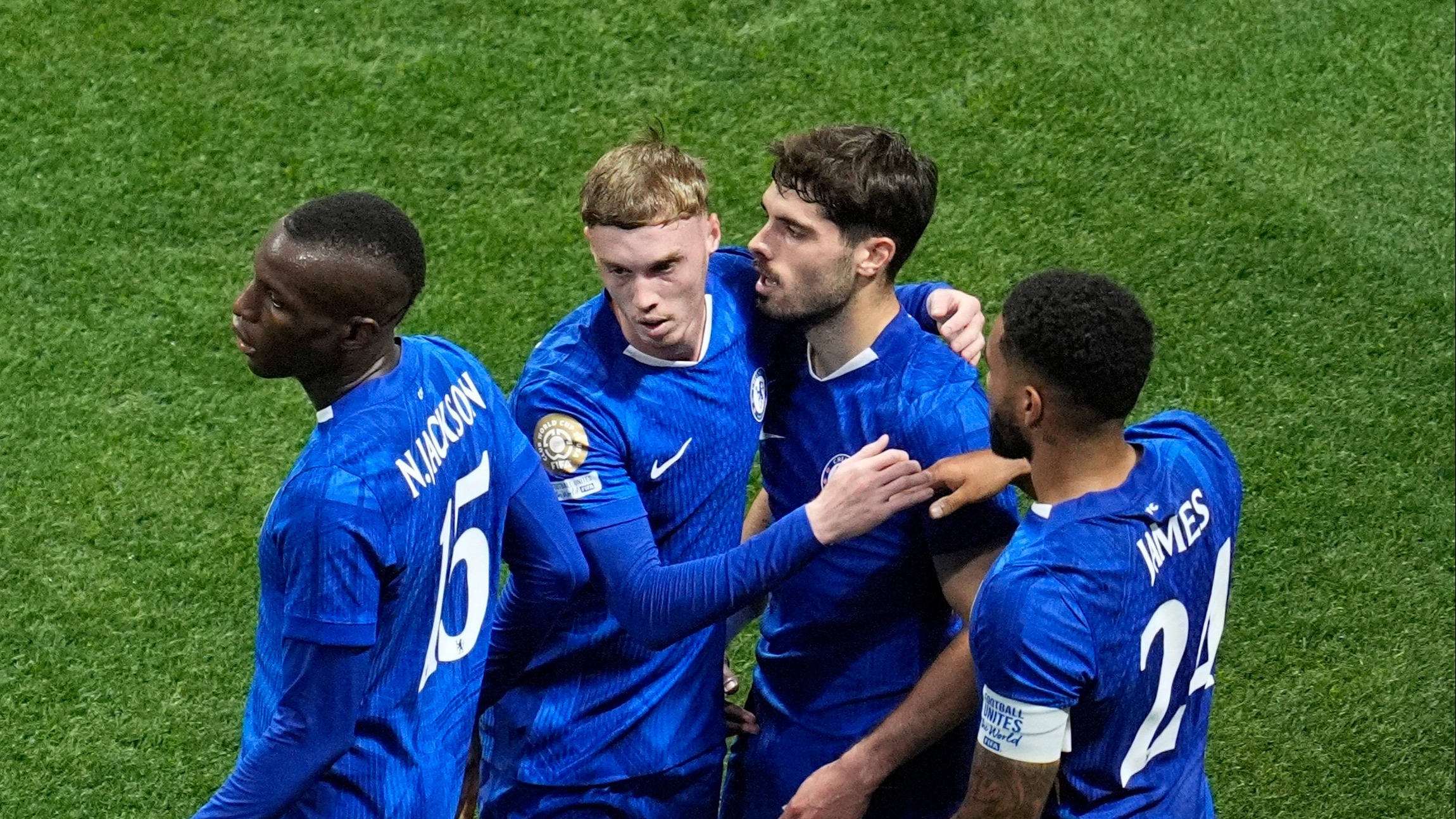 Chelsea 2 gollü galibiyetle turnuvaya başladı