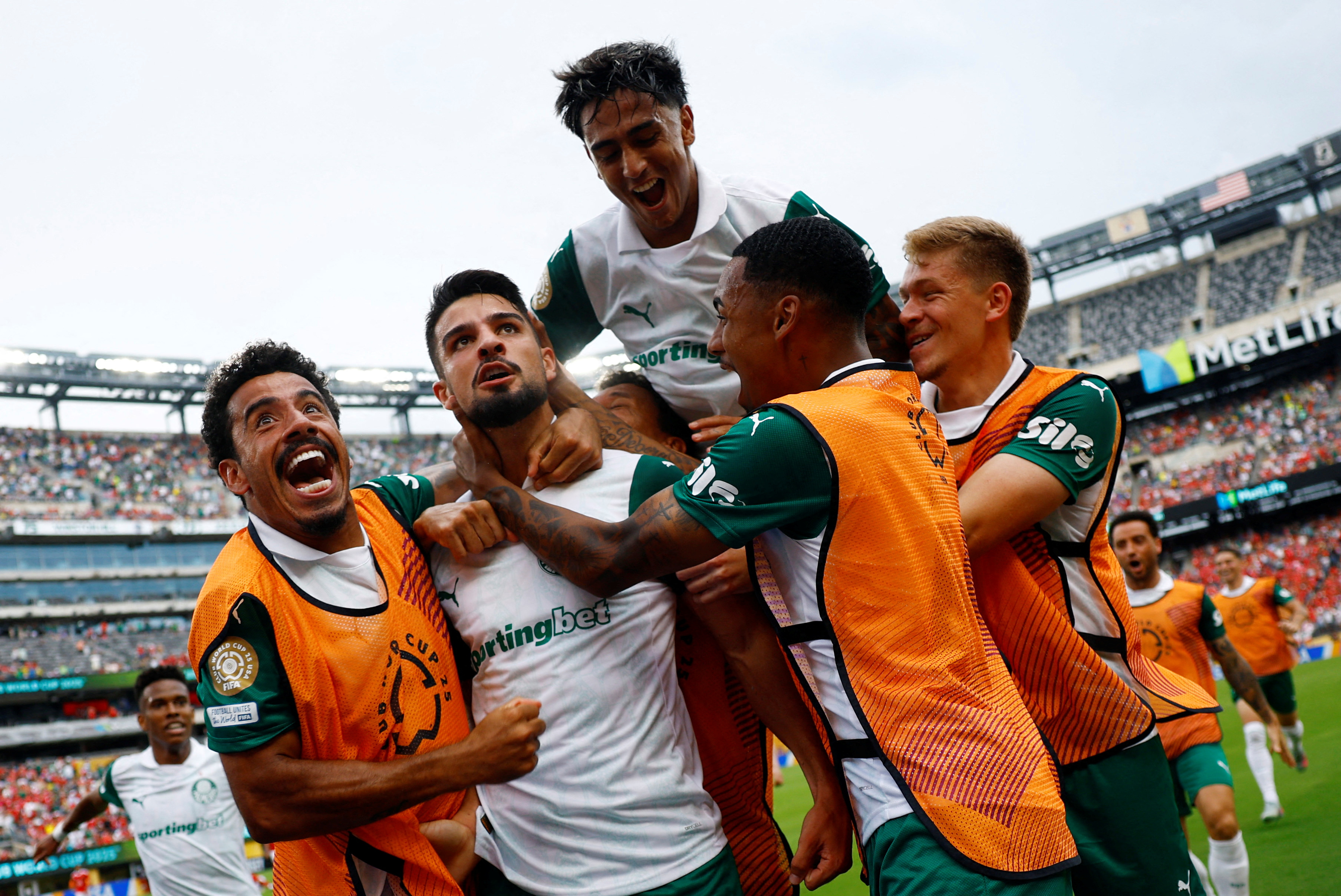 Kulüpler Dünya Kupası maçına "fırtına" engeli