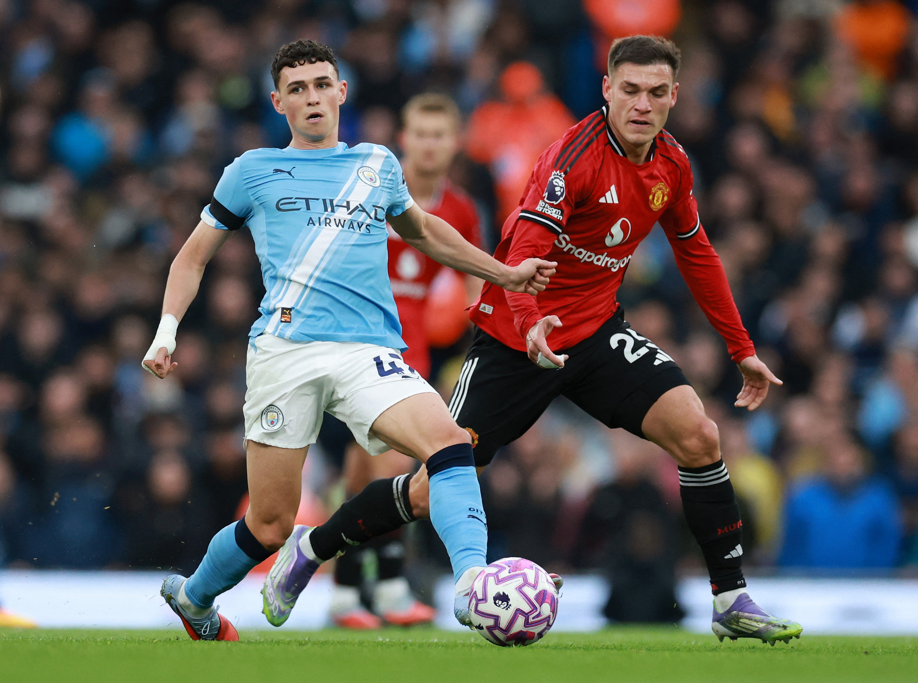 Manchester Derbisi mi Dedin? City, Kırmızıları Bayağı Bi' Soluk Bıraktı!