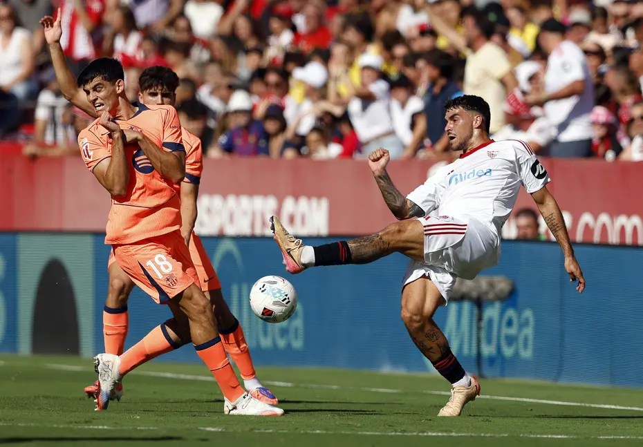 Barcelona darmadağın: Ligde farklı mağlubiyetle liderliği kaybetti - 2