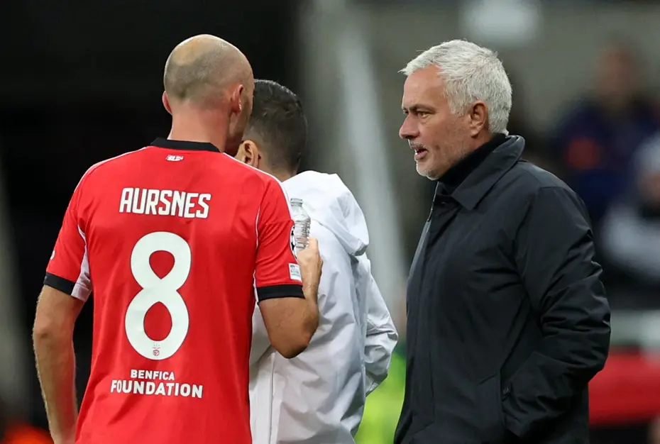 Jose Mourinho'da büyük çöküş: Gol bile atamadılar - 3