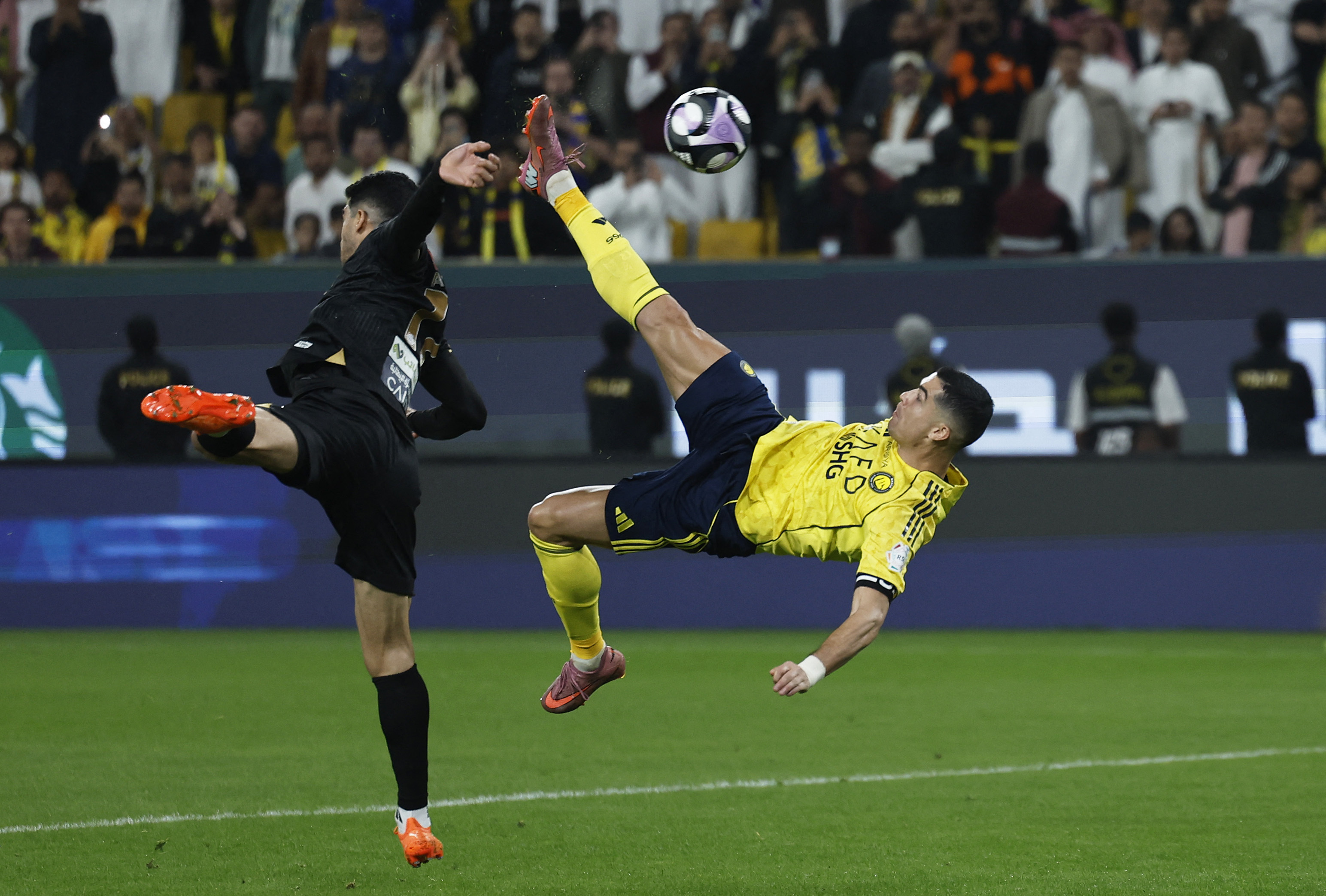 Ronaldo attığı golle gündeme oturdu: 954'üncü kez ağları sarstı