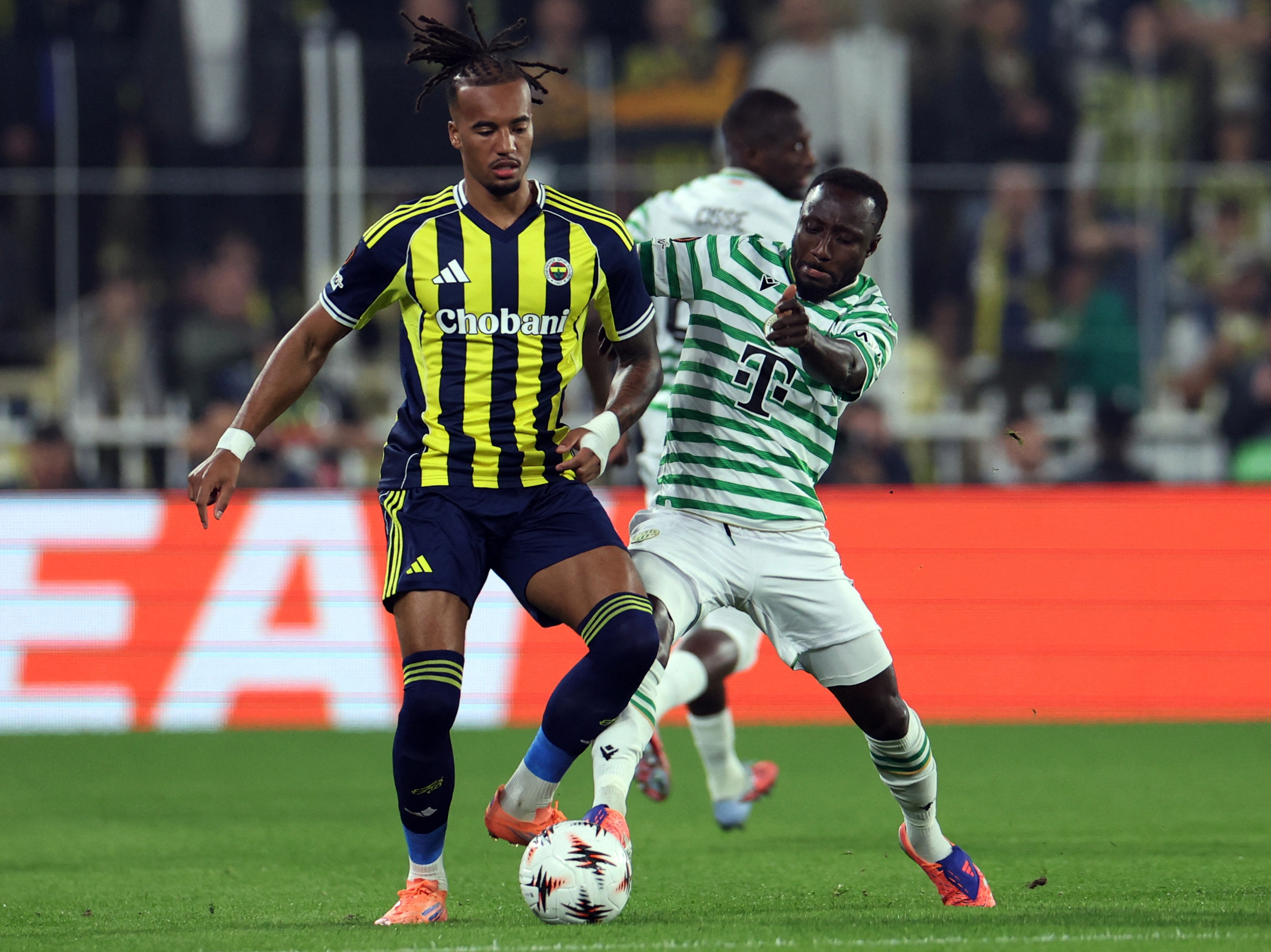 Kadıköy'de kazanan yok: Fenerbahçe sahasında 1 puana razı oldu