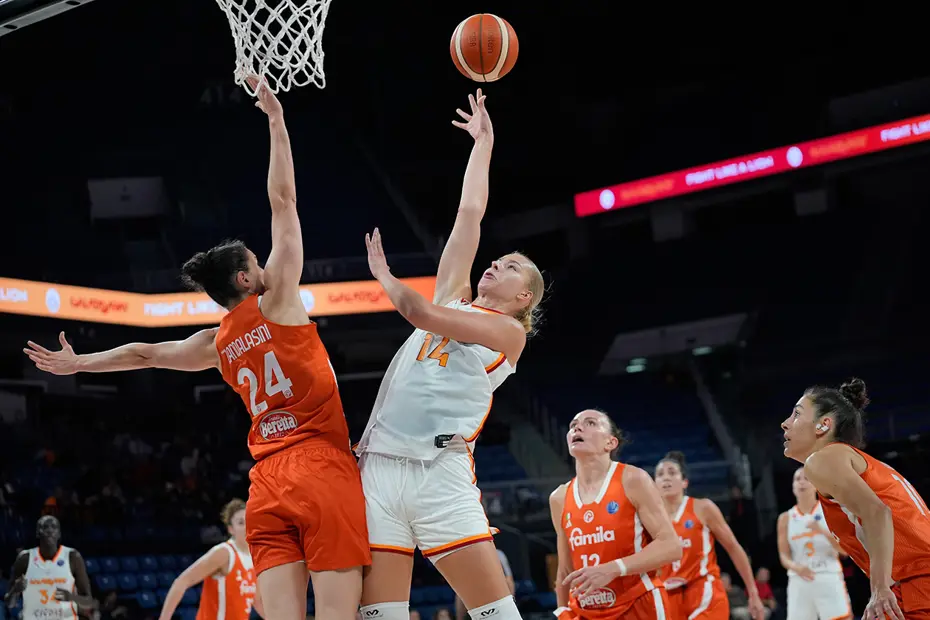 Galatasaray Çağdaş Faktoring EuroLeague'e galibiyetle başladı - 2 Galatasaray Çağdaş Faktoring EuroLeague'e galibiyetle başladı - 2