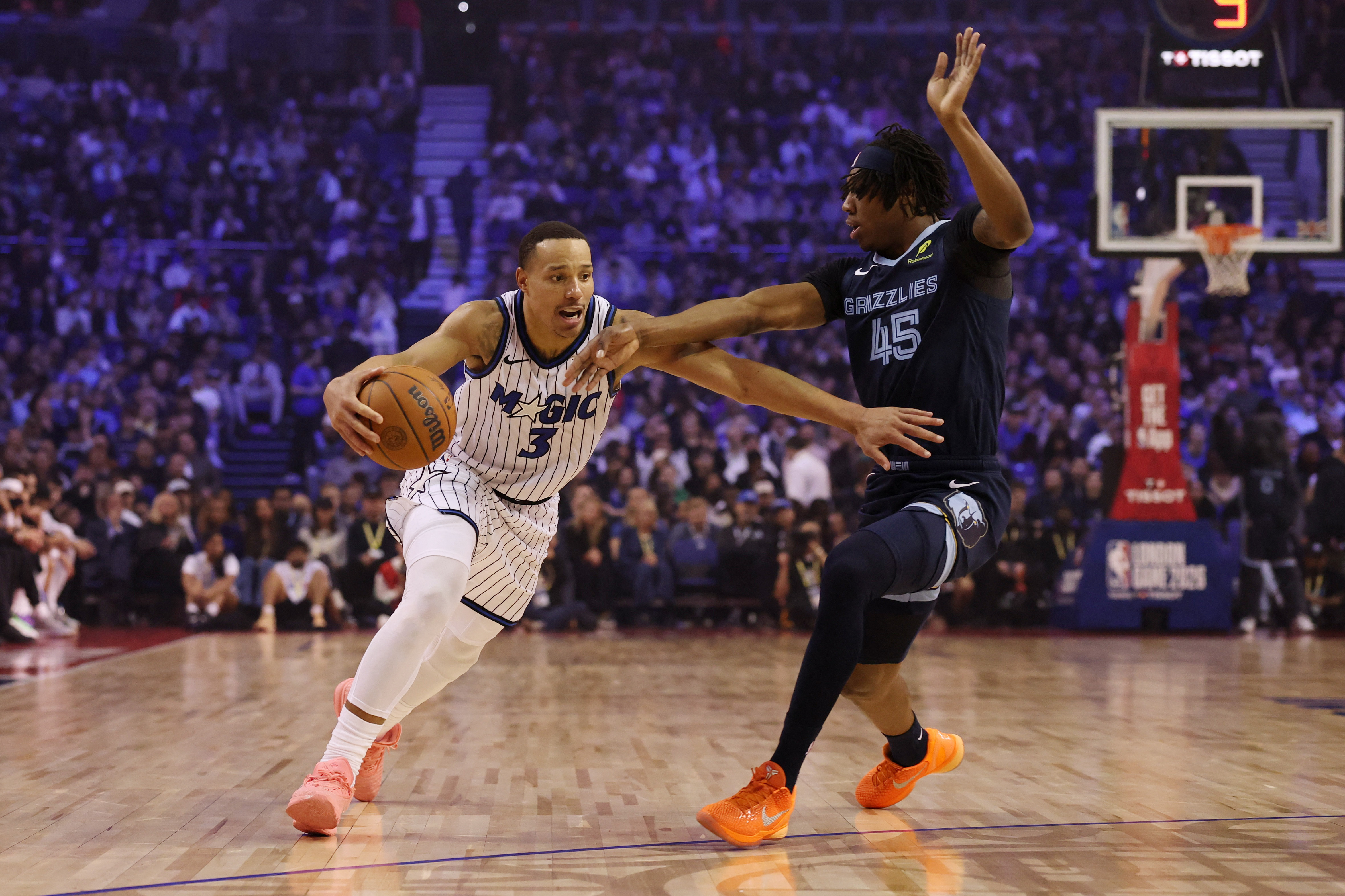 NBA'de Grizzlies, Londra'daki maçta Magic'i farklı yendi