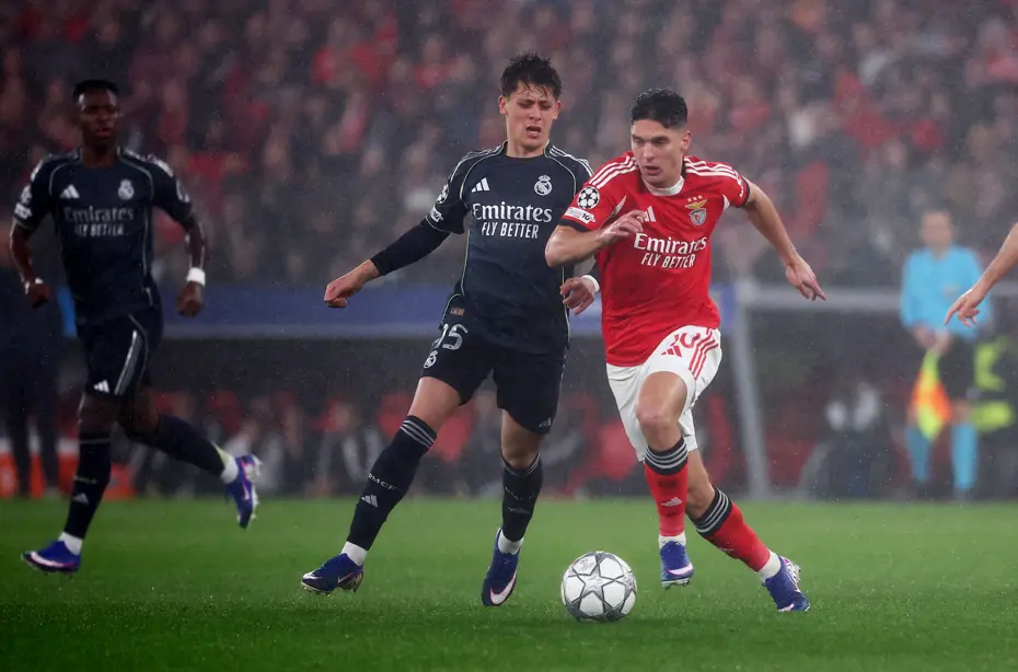 Real Madrid'i ilk 8'in dışında bırakan şok yenilgi: Benfica'nın kalecisinden mucize gol! - 3