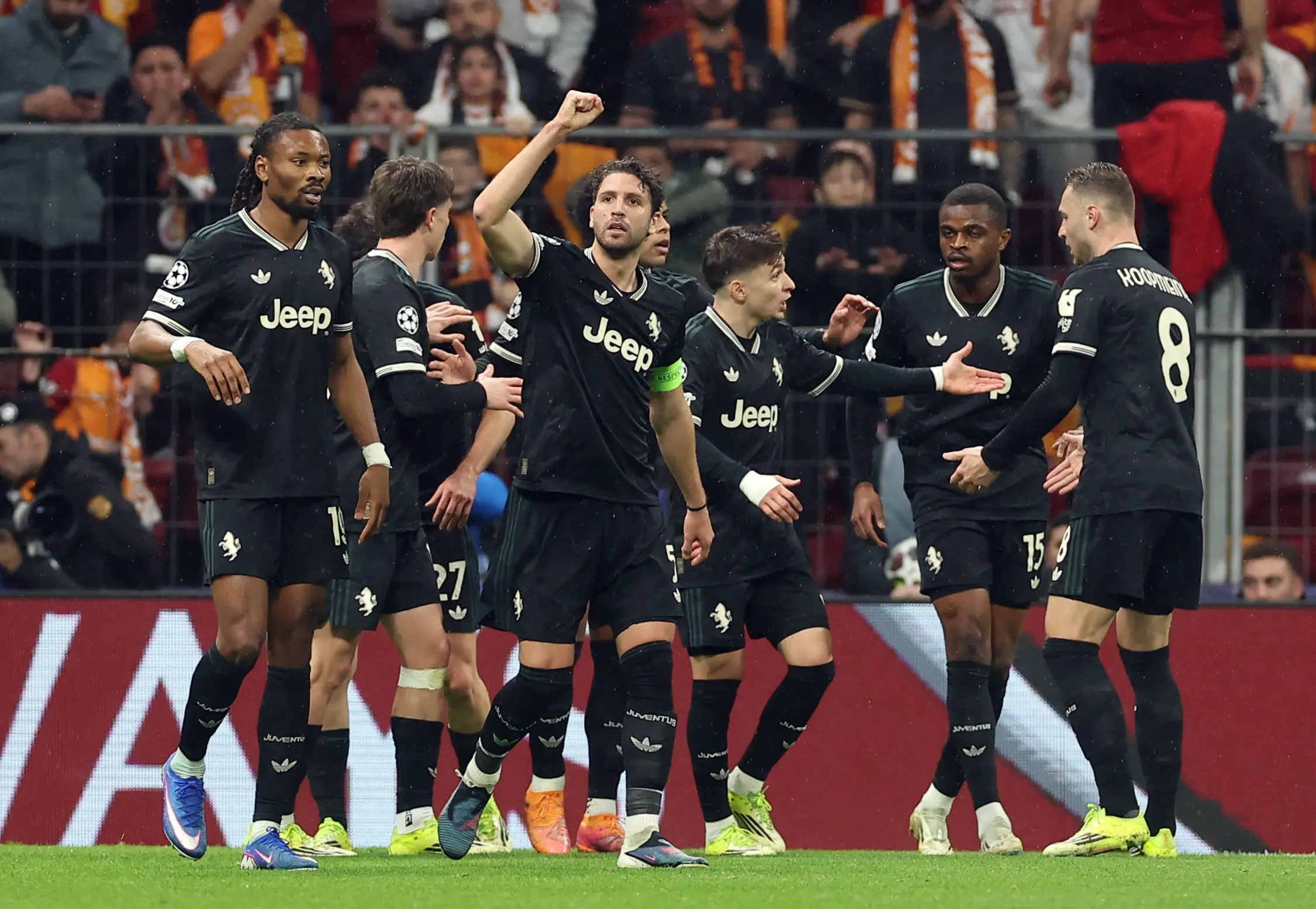 Juventus'un 2 savunmacısı Galatasaray rövanşında cezalı duruma düştü