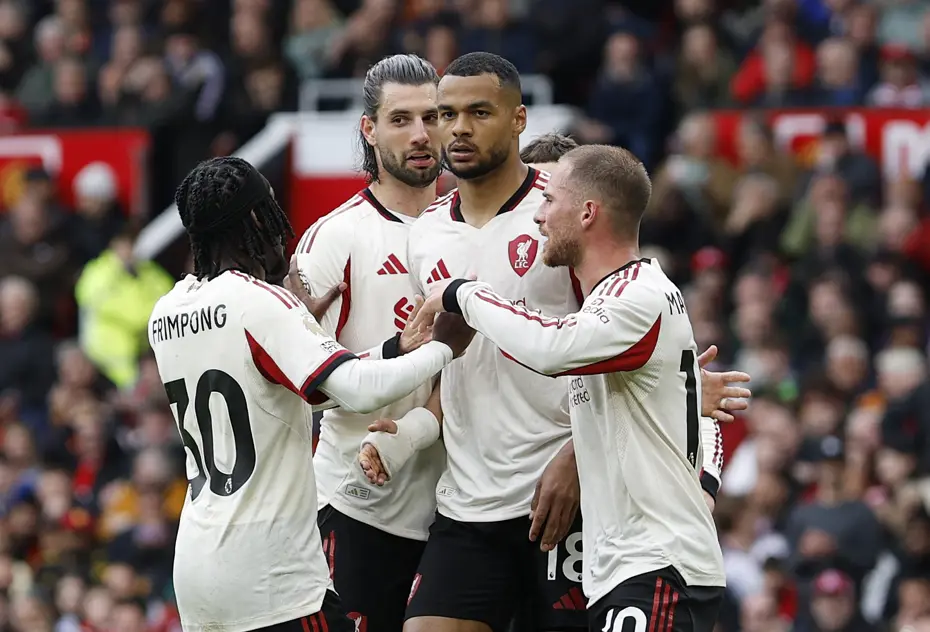 Derbide goller yağmur gibi yağdı | Manchester United 3-2 Liverpool (Maç özeti) - 5