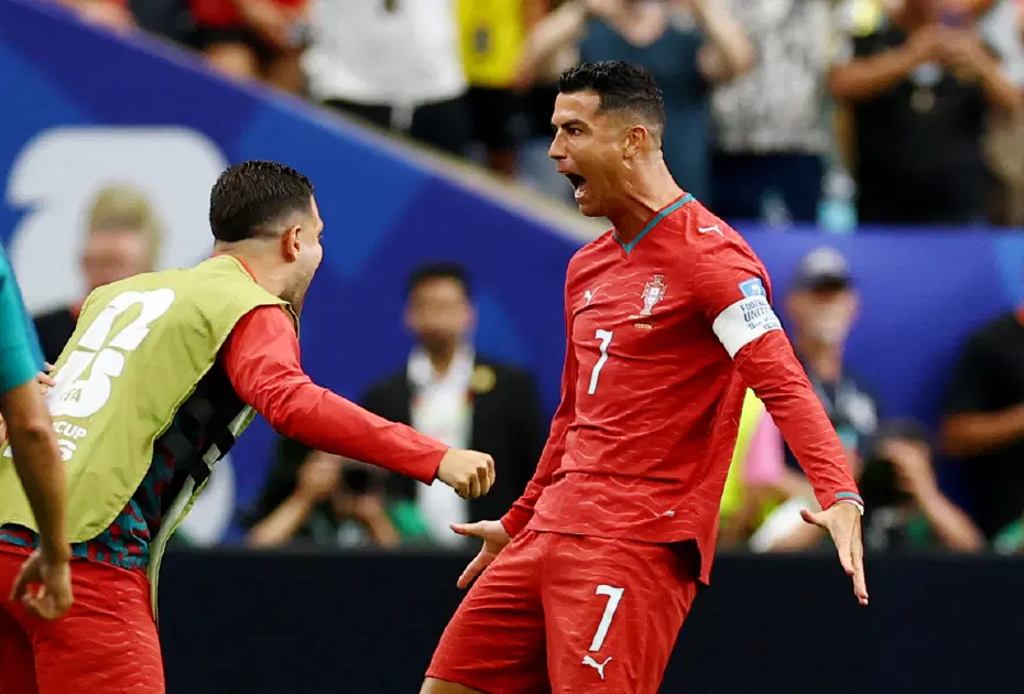 Dünya Kupası'nda işler kızıştı: Ronaldo'nun Messi cevabı olay - 3
