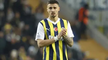 Fenerbahçe'de Krunic seferberliği: Takım arkadaşları yoğun çaba harcıyor