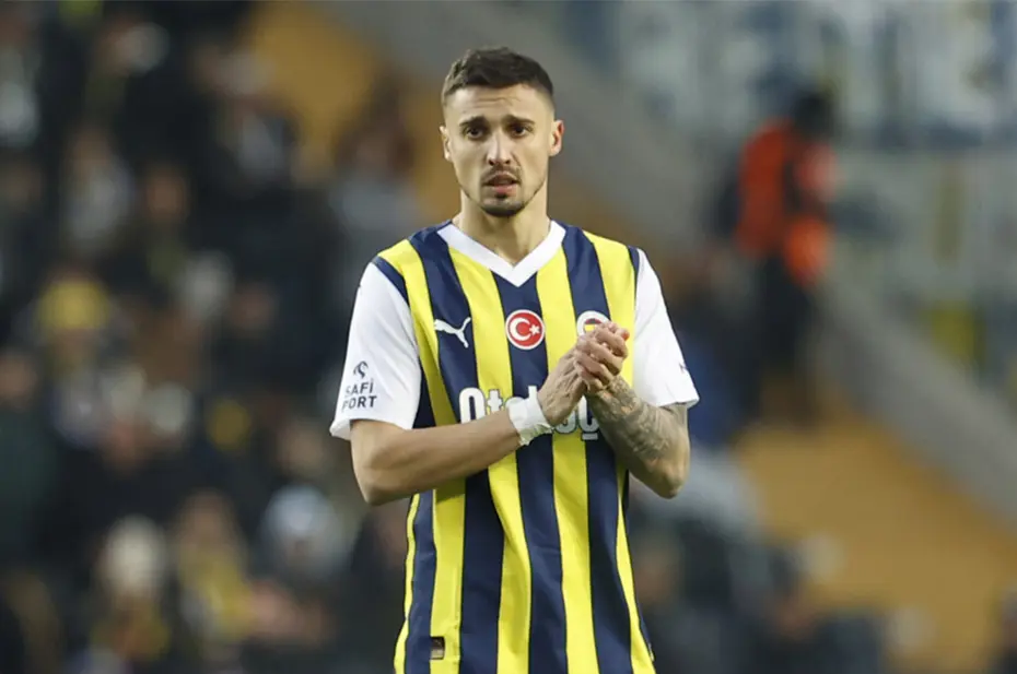 Rade Krunic teklifi kabul etti: Transfer gerçekleşiyor - 5 Rade Krunic teklifi kabul etti: Transfer gerçekleşiyor - 5