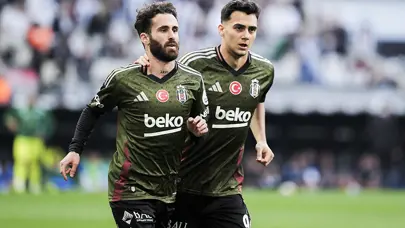 Beşiktaş farklı kazandı: Üçüncülük yarışında avantajı eline geçirdi