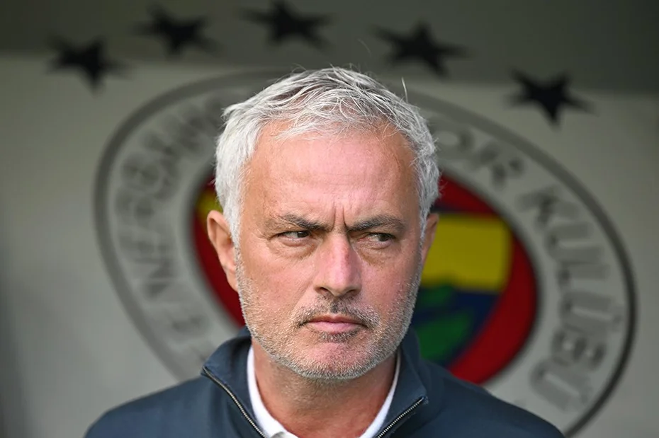 Avrupa'da manşet Jose Mourinho, takımı duyurdular: "İmzalamak için geri dönebilir" - 1