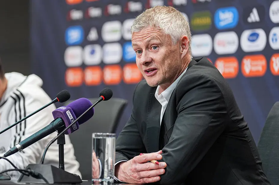 Yönetim ve Solskjaer'den ortak karar: Beşiktaş'ın deneyimli ismi takımda kalıyor - 4