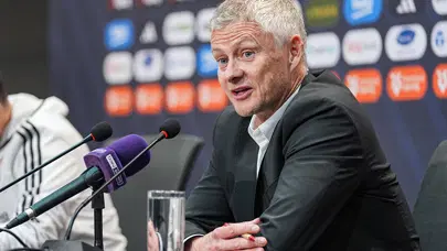 Solskjaer'den derbi yorumu: "Mourinho’yu iyi tanıyorum, o da beni iyi tanıyor"