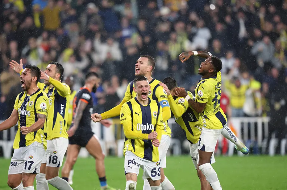 Mourinho tespitini "Üzülerek söylüyorum" diyerek açıkladı | Spor yazarları, Fenerbahçe için ne dedi? - 6