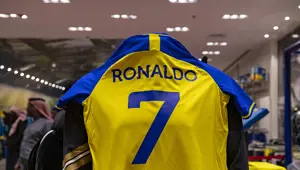 Cristiano Ronaldo formalarına büyük ilgi Cristiano Ronaldo formalarına büyük ilgi
