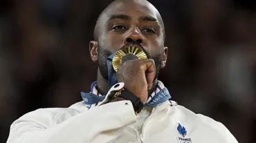 +100 kiloda altın madalya Teddy Riner'in