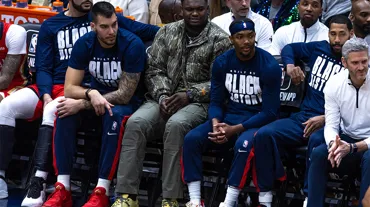 Zion Williamson beklenenden daha geç dönecek