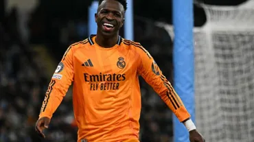 Real Madrid'in yıldızı Vinicius Junior kulüp satın aldı