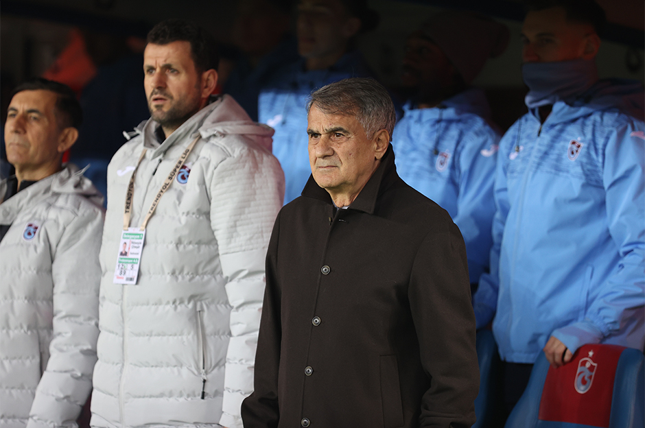 Şenol Güneş'ten maç sonu istifa yanıtı