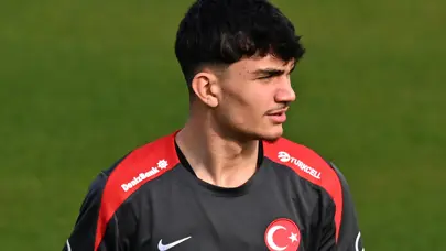 İZLE | Penaltı kaçırıp, oyundan alınan Can Uzun gözyaşlarını tutamadı