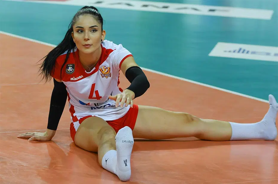 Dünyanın en zengin kadın voleybolcuları belli oldu: Zehra Güneş ve Ebrar Karakurt da listede - 16