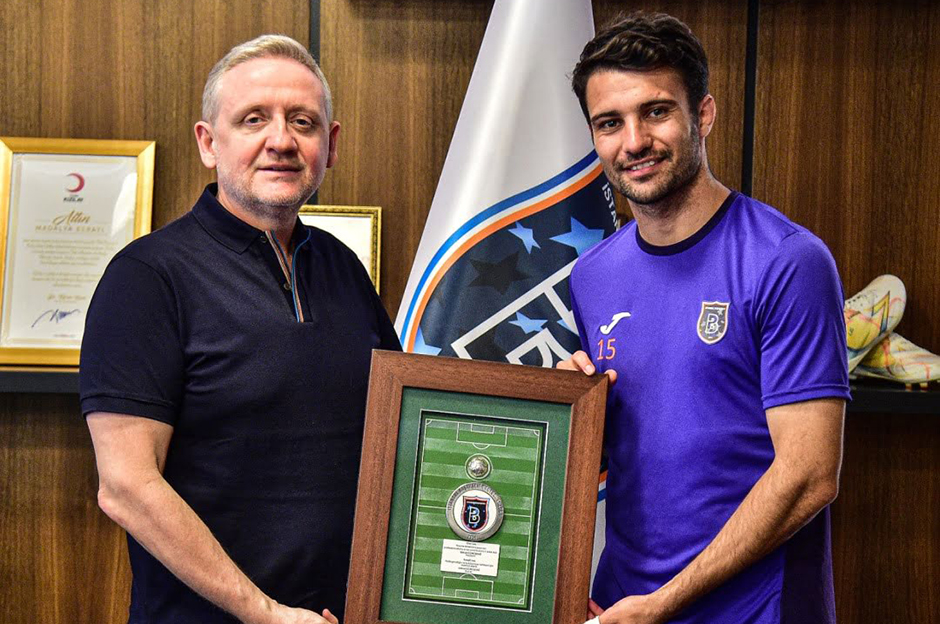 Ayrılık resmen açıklandı, Galatasaray'a geri döndü