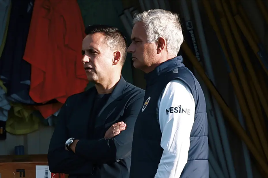 Mario Branco'dan Fenerbahçe'ye yeni sol bek: Leipzig büyük yatırım yapmıştı - 2 Mario Branco'dan Fenerbahçe'ye yeni sol bek: Leipzig büyük yatırım yapmıştı - 2
