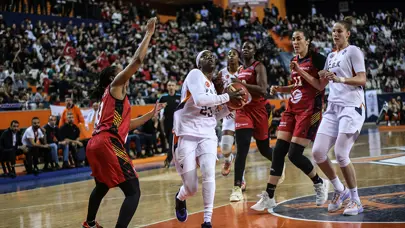 ÇBK Mersin, rövanş öncesi 17 sayılık avantaj elde etti