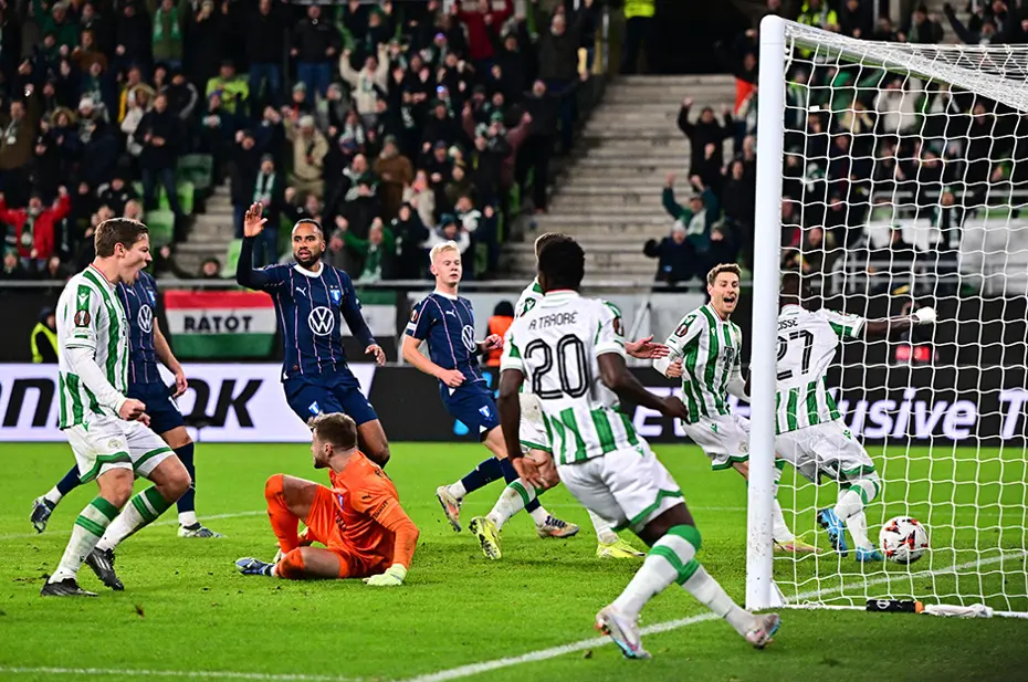 Malmö'nün kalesinde kriz: Galatasaray maçında 17 yaşındaki kaleciye kaldılar - 4