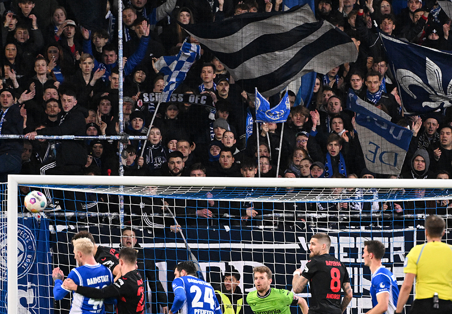 Bundesliga'dan düşen ilk takım belli oldu