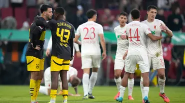 Nuri Şahin'in Dortmund'u ligde de yıkıldı