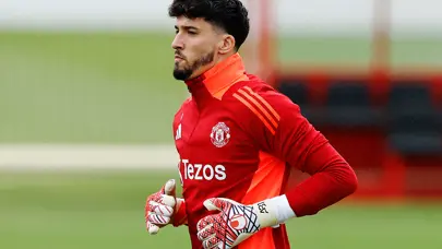 Manchester United'dan resmi açıklama: Altay Bayındır kararı