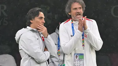 Montella'nın yardımcısından "Forvetsiz sistem" eleştirilerine yanıt