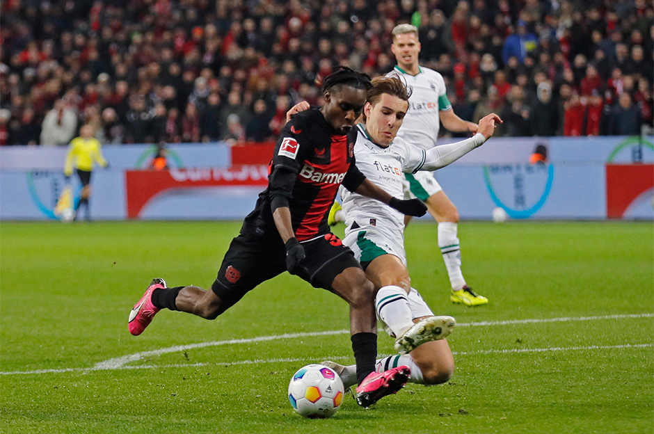 Bayer Leverkusen'den 5 maç sonra puan kaybı