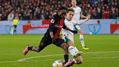 Bayer Leverkusen'den 5 maç sonra puan kaybı