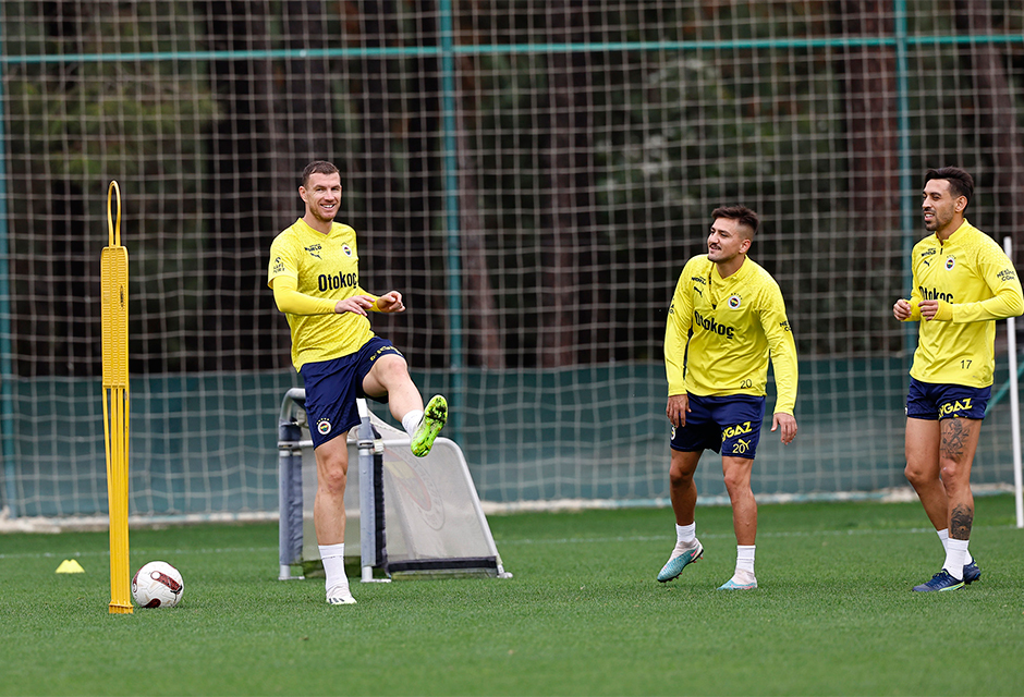 Fenerbahçe, Trabzonspor maçının hazırlıklarını sürdürdü