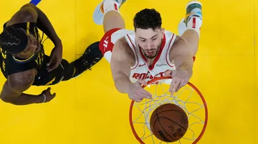 Alperen Şengün şov yaptı, Houston seriyi son maça taşıdı