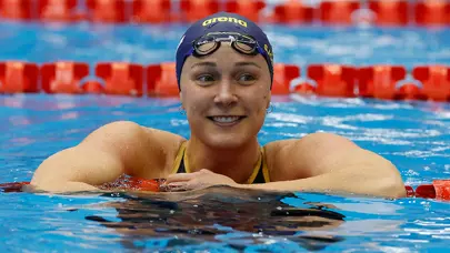 Michael Phelps'in madalya rekoru kırıldı