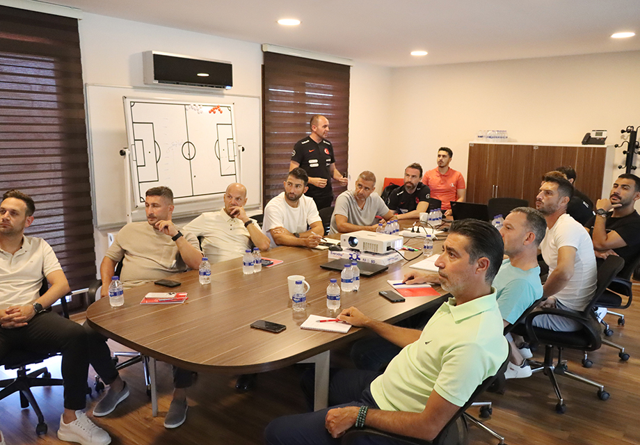 Genç milli takımlarda alt yaş grubu teknik direktörleri belirlendi