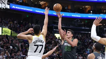 Minnesota Timberwolves, Anthony Edwards'ın "double-double"ıyla kazandı