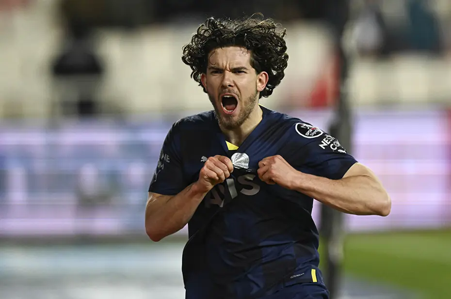 "Sinirleri çelikten yapılmış bir adam" | Spor yazarları Fenerbahçe için ne dedi? - 5