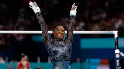Paris 2024'te Simone Biles rüzgarı
