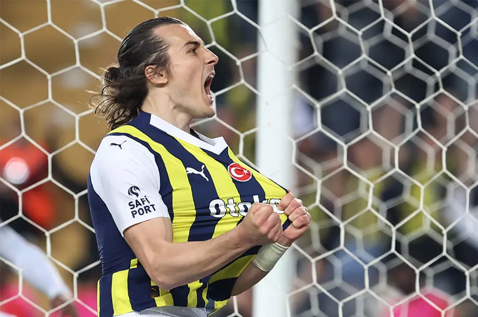 Çağlar Söyüncü'den Fenerbahçe taraftarına şampiyonluk mesajı - 5