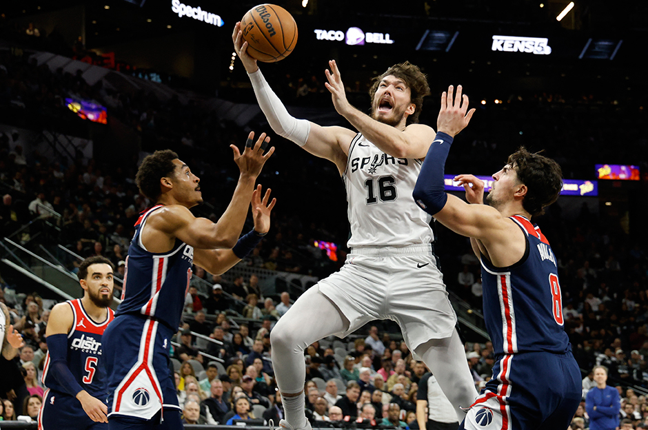 Cedi Osman'ın 20 sayısı galibiyete yetmedi