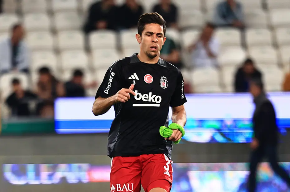 Beşiktaş'ta Solskjaer'den şaşırtıcı Chamberlain denemesi - 4