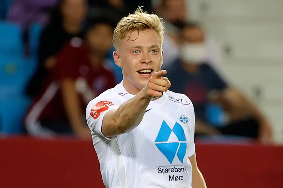 Avcı'nın çalıştırdığı Trabzonspor'a 2 gol, 2 asistle oynamıştı: 2 milyon euroya forvet transferi - 3