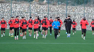 Hatayspor'u Fenerbahçe maçına sportif direktör hazırlıyor